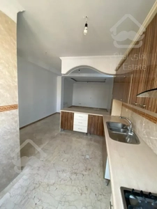 77 متری زیرقیمت بهارجنوبی