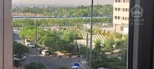 اجاره آپارتمان دارای چشم انداز رو به شهر و باغ گیاهشناسی برجهای پامچال دریاچه چیتگر