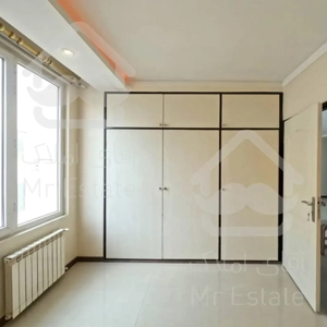 واحد ۶۵ متری فول امکانات شیک