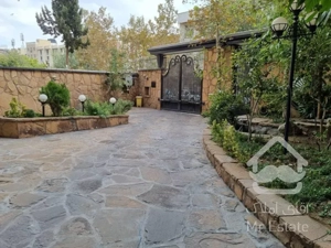 فروش آپارتمان ۱۳۱ متری در اندرزگو