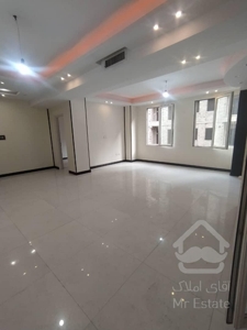 ۸۵متر / روبه آفتاب / چهار باغ