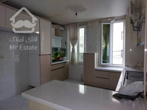 ۷۰ متر/ چهار باغ شرقی