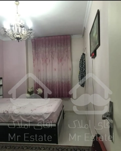 ۷۵متری سالن پرده خور غرق در نور