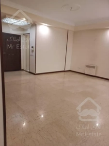 ۱۰۰ متر، تکواحدی در سعادت‌آباد