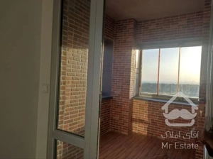 اجاره آپارتمان ۲ خواب خوش نقشه دیزاین شده غرق نور دارای چشم انداز ابدی برجهای ارکیده دریاچه چیتگر