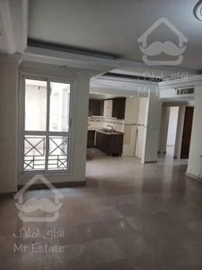 ۸۱متر / روبه آفتاب /سرمایه گذاری