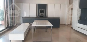 آپارتمان ۲۹۰ متری در فرمانیه رهن و اجاره