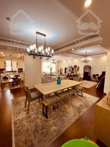 ۱۵۰متر/فول مشاعات/۲ پارکینگ/بهترین گذر