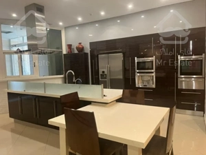 رهن و اجاره آپارتمان ۲۵۰ متری در فرمانیه