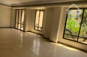 فروش آپارتمان ۱۳۰ متری در حکمت نوساز