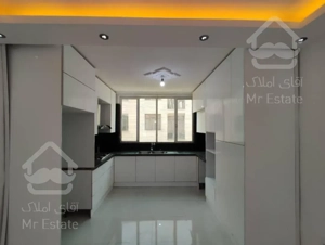 ۶۶متر طبقه۲ پارکینگدار
