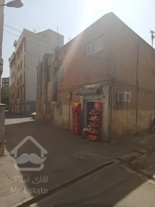 خانه همراه با مغازه