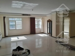 فروش۱۰۵ متردوخواب غرق در نور