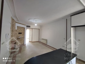 ۷۰ متر فول امکانات رو به آفتاب