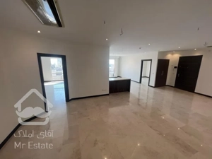 آپارتمان ۱۶۰ متری ۳خواب/ لوکیشن دنج