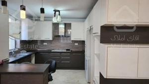 شهرک غرب ۱۴۵متر ۳خواب کم واحد خوش نقشه