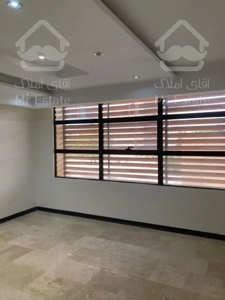 *میرداماد میدان مادر/115 متر سند اداری/3 اتاق /همکف*