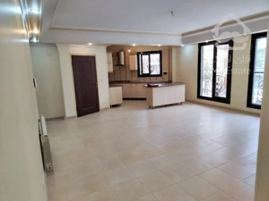 ۸۲متر / غرق نور / جنت اباد جنوبی