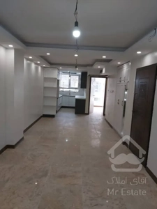 فروش 100 متری پاسداران