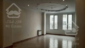 ۷۰ متر فول رو به آفتاب در باغ فیض