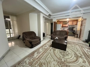 ۸۰متر / روبه آفتاب/ اباذر