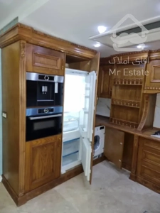 فروش آپارتمان ۹۷ متری فول بازسازی شده صرافها