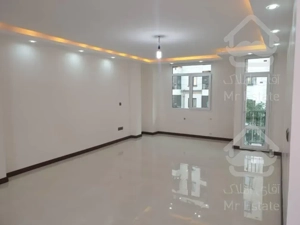 ۸۶متر / سالن پرده خور / پونک