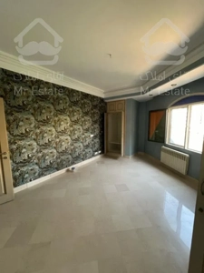 ۷۰ متر، دو خواب ، سالن پرده خور