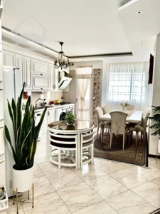 ۸۰ متر فول رو به آفتاب در اباذر