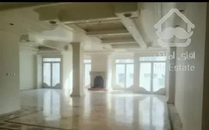 ۱۸۰متر۳خواب/فول مشاعات/غرق نور/ولنجک