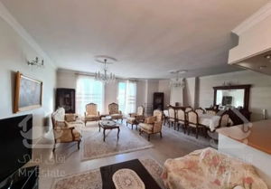 ۱۰۰متر ۲ خواب فول امکانات  سالن پرده خور