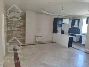 79متری /غرق در نور