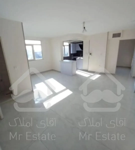 فروش ۸۰ متر سالن پرده‌ خور آفتابی