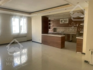 ۱۱۰متر/۲خواب/خوش نور و نقشه