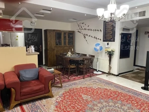 آپارتمان ۱۲۲متر ۲خ علامه جنوبی