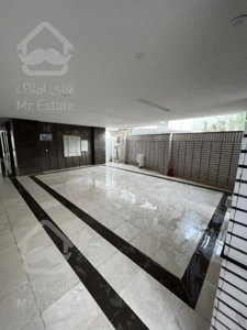 فروش اپارتمان تک واحدی بسیار شیک و غرق در نور