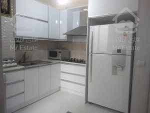 ۸۰متر/۲خواب/کم واحد/خوش نقش و نور/تاپ لوکیشن