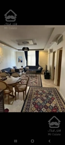 واحد ۱۰۰ متر ۳ خواب رو به آفتاب