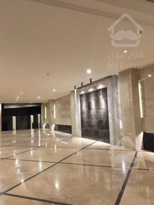 ۶۵متر / غرق نور / کلید نخورده