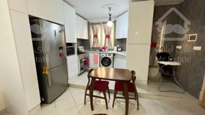 61متری دوخوابه آسانسور دار خوش نقشه