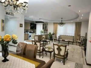 ۷۵متر ۲خواب. فول امکانات روبه آفتاب بلوار فردوس