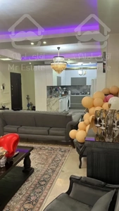 ۷۵متر/۲خواب/خوش نور و نقشه/تاپ لوکیشن