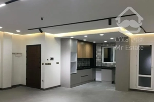 ۶۱متری  فول امکانات  غرق نور