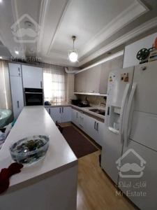 ۸۰متر۲خواب ۱۰ساله روبه آفتاب بلوار فردوس