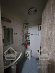 ۷۲ متری تاپ لوگیشن غرق نور