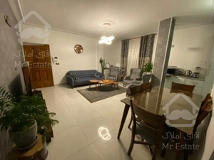 ۷۱ متر فول امکانات رو به آفتاب لاله شرقی