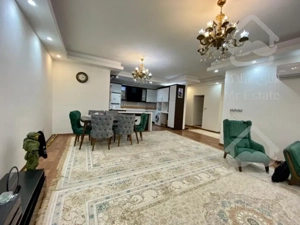 فروش سه خوابه بلوار دانشگاه