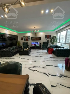 جردن، آپارتمان ۱۳۰ متری جذاب/سه خواب