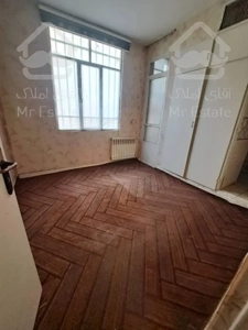 ۵۰متر پارکینگ دار همکف بلور بریانک