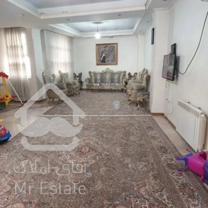 ۸۵متر۲خواب ۱۰ساله روبه آفتاب بلوار فردوس